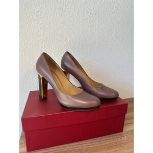 Salvatore Ferragamo Tamina 100 Acm Pumps – Size 7B (Mosto Calf Leather)